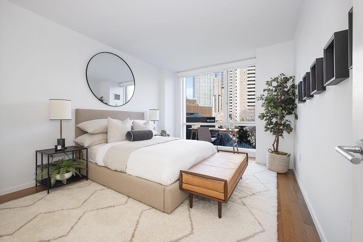 View of Tribeca luxury condo with high rental return close to WTC, Goldman Sachs